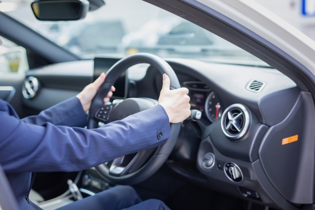 不動産投資オーナー男性