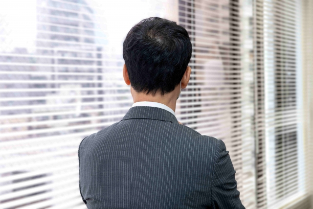 不動産投資オーナー男性